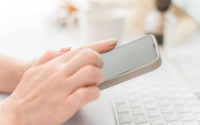 バックグラウンド通信をオフにするとどうなる？デメリットや設定方法を解説