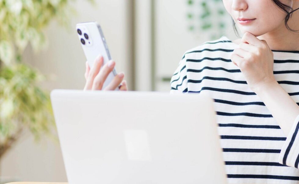 携帯料金の平均はいくら？安くする方法や節約時の注意点