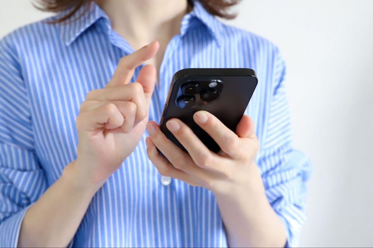 モバイルデータ通信の料金の仕組みは？海外利用時の注意点やギガ節約のコツ