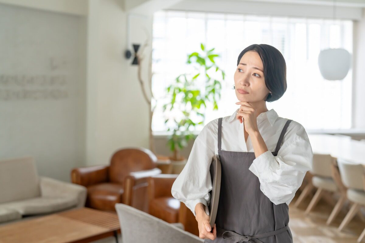【2026年版】パートの扶養範囲内は月いくらまで？収入調整のコツも解説